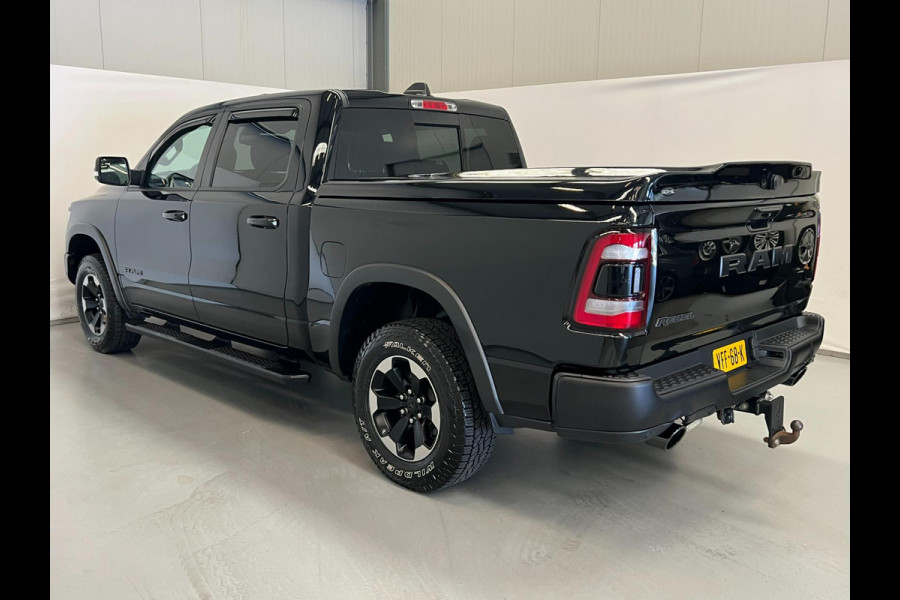 Dodge Ram 1500 5.7 V8 4x4 Crew Cab Rebel / Pano / LPG / Luchtvering