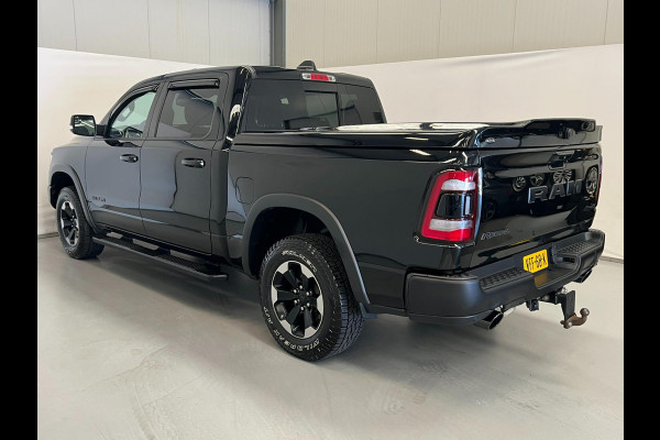Dodge Ram 1500 5.7 V8 4x4 Crew Cab Rebel / Pano / LPG / Luchtvering