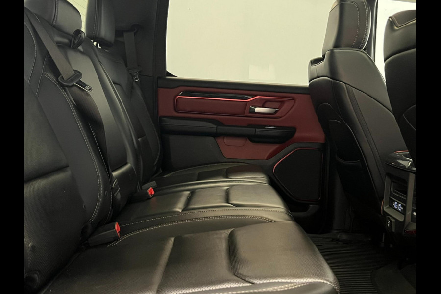 Dodge Ram 1500 5.7 V8 4x4 Crew Cab Rebel / Pano / LPG / Luchtvering