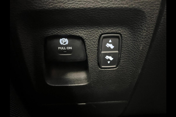 Dodge Ram 1500 5.7 V8 4x4 Crew Cab Rebel / Pano / LPG / Luchtvering