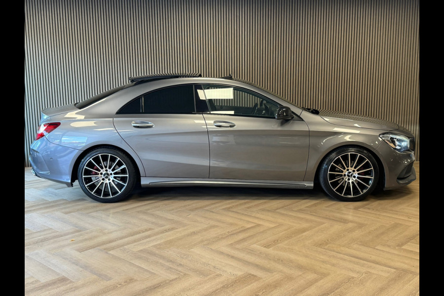 Mercedes-Benz CLA-Klasse AMG CLA200 Prestige AUT NIGHT PAKKET PANORAMADAK AIRCO CAMERA CRUISE NAVIGATIE PDC STOELVERWARMING