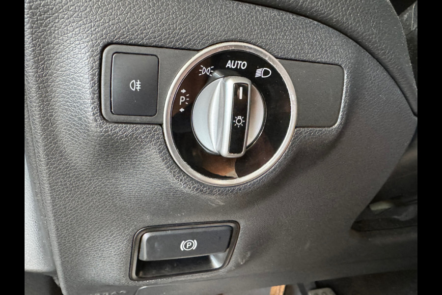 Mercedes-Benz CLA-Klasse AMG CLA200 Prestige AUT NIGHT PAKKET PANORAMADAK AIRCO CAMERA CRUISE NAVIGATIE PDC STOELVERWARMING