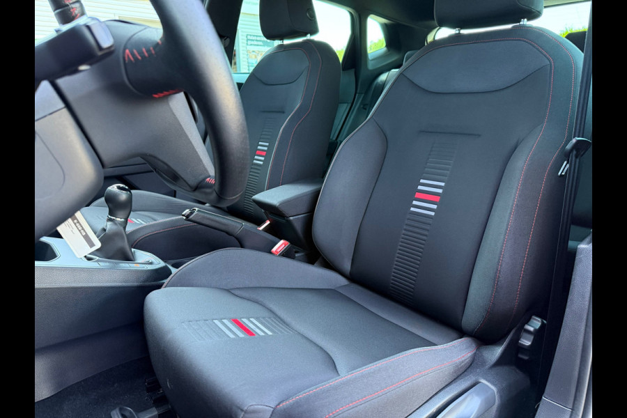 Seat Ibiza 1.0 TSI FR Business Intense - Navi - Climate - Trekhaak - Org.NL