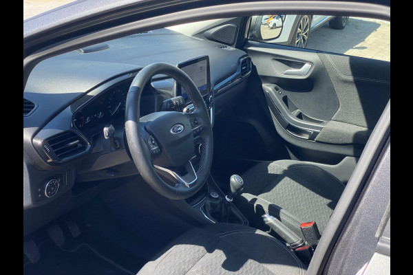 Ford Puma 1.0 EcoBoost Hybrid Titanium 125pk | Comfort pakket | Winterpack | Panoramadak | Trekhaak | Adaptieve Cruise | BLIS