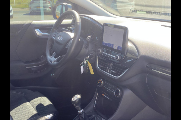 Ford Puma 1.0 EcoBoost Hybrid Titanium 125pk | Comfort pakket | Winterpack | Panoramadak | Trekhaak | Adaptieve Cruise | BLIS