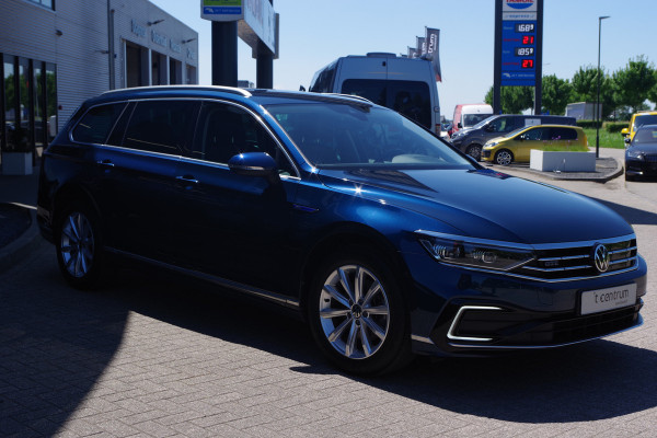Volkswagen Passat Variant 1.4 TSI 218 PK PHEV GTE Business, Head-Up, Matrix LED, Massage, Winterpakket