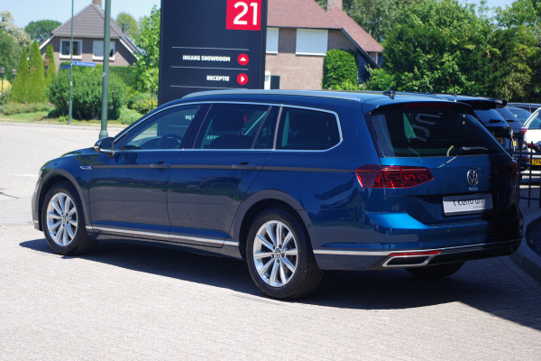 Volkswagen Passat Variant 1.4 TSI 218 PK PHEV GTE Business, Head-Up, Matrix LED, Massage, Winterpakket