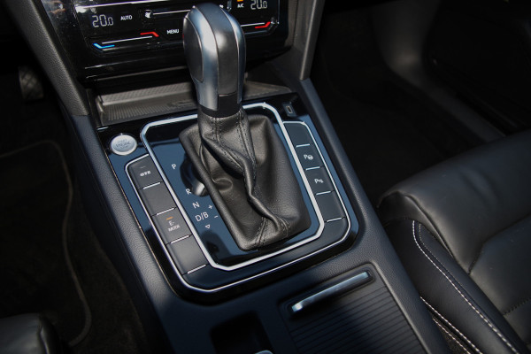 Volkswagen Passat Variant 1.4 TSI 218 PK PHEV GTE Business, Head-Up, Matrix LED, Massage, Winterpakket