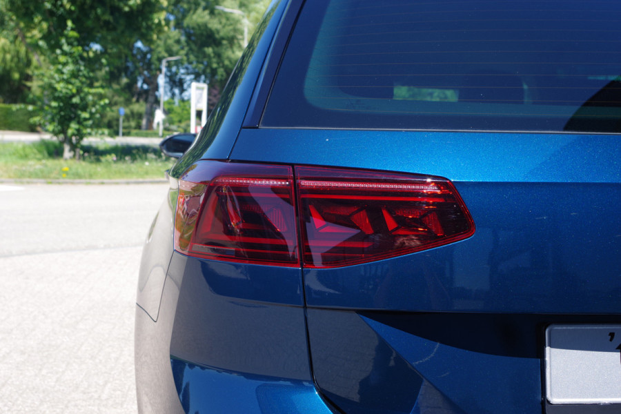 Volkswagen Passat Variant 1.4 TSI 218 PK PHEV GTE Business, Head-Up, Matrix LED, Massage, Winterpakket