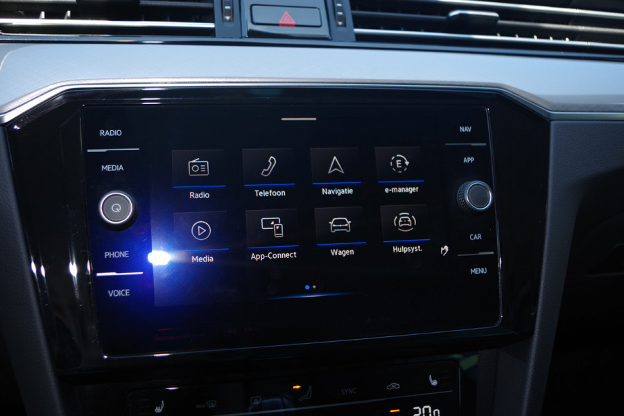 Volkswagen Passat Variant 1.4 TSI 218 PK PHEV GTE Business, Head-Up, Matrix LED, Massage, Winterpakket