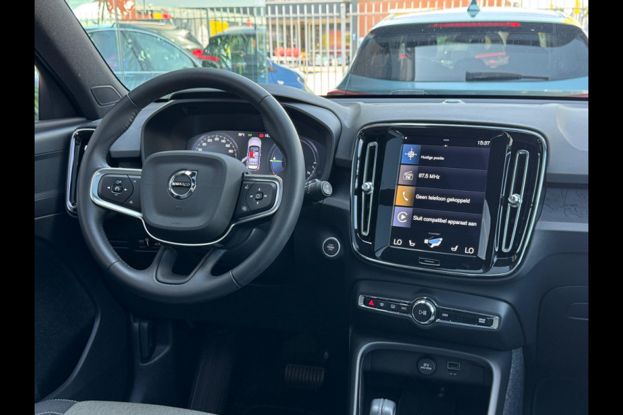 Volvo XC40 1.5 T4 Recharge R-Design Expression NL AUTO | CAMERA | PANO | 6x voorraad