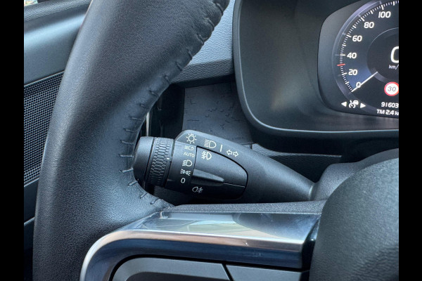 Volvo XC40 1.5 T4 Recharge R-Design Expression NL AUTO | CAMERA | PANO | 6x voorraad