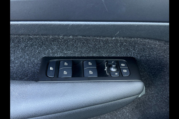 Volvo XC40 1.5 T4 Recharge R-Design Expression NL AUTO | CAMERA | PANO | 6x voorraad