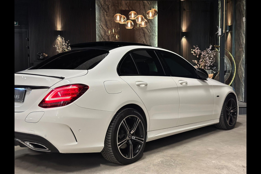 Mercedes-Benz C-Klasse 300 de AMG|PANORAMA|BOMVOL!