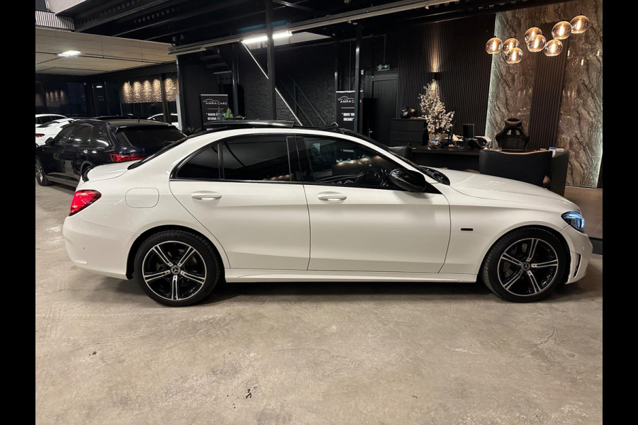 Mercedes-Benz C-Klasse 300 de AMG|PANORAMA|BOMVOL!
