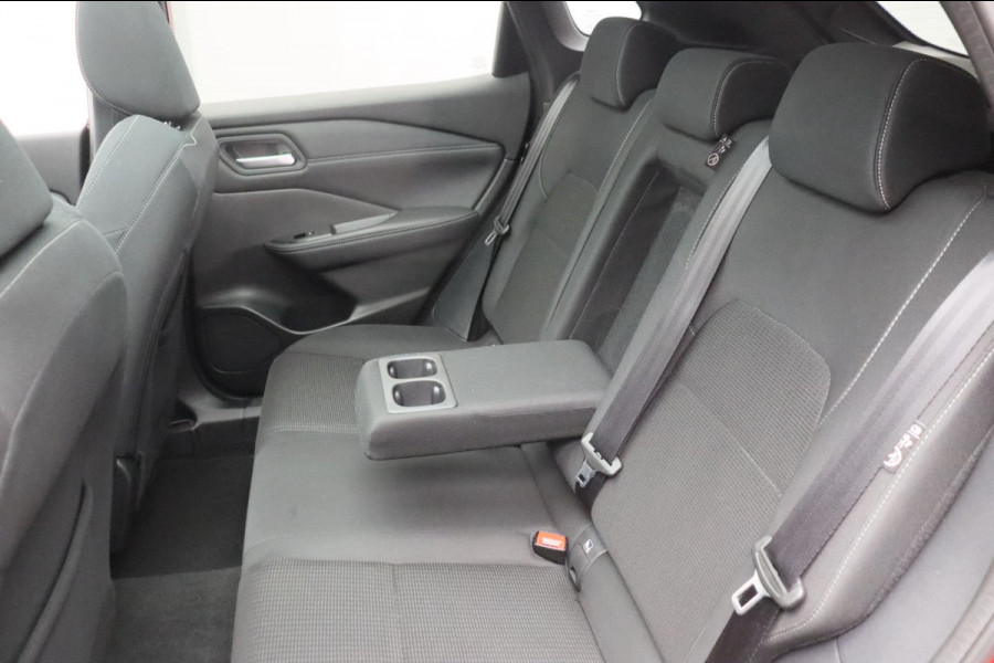 Nissan QASHQAI 1.3 MHEV N-Connecta Pano/dak Camera Climate/control