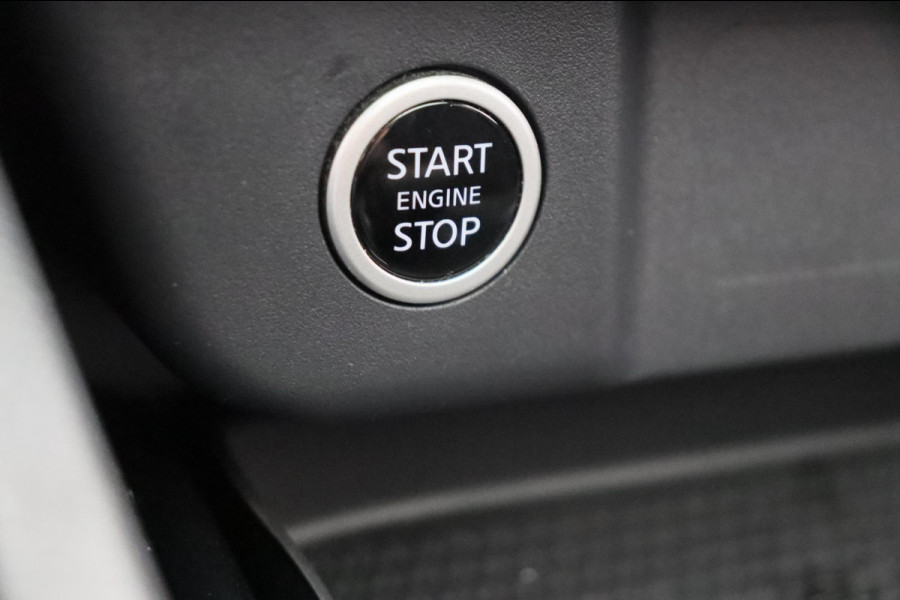 Nissan QASHQAI 1.3 MHEV N-Connecta Pano/dak Camera Climate/control