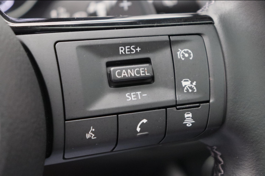 Nissan QASHQAI 1.3 MHEV N-Connecta Pano/dak Camera Climate/control