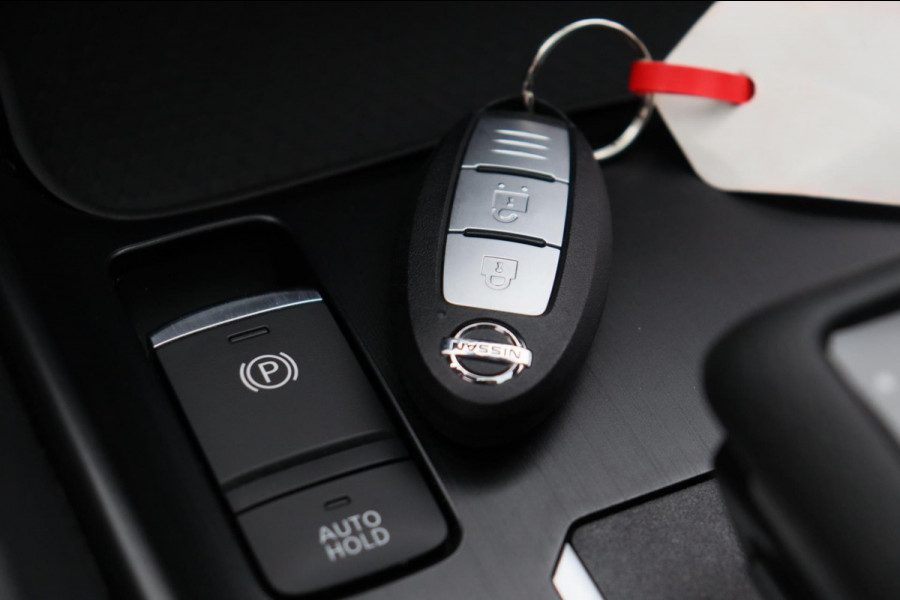 Nissan QASHQAI 1.3 MHEV N-Connecta Pano/dak Camera Climate/control