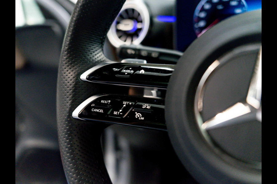 Mercedes-Benz A-Klasse A 250 e AMG Line | Leder | Premium Plus | Rij-ass.