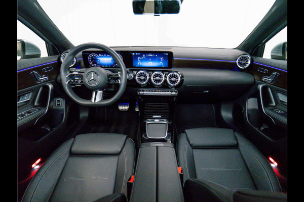 Mercedes-Benz A-Klasse A 250 e AMG Line | Leder | Premium Plus | Rij-ass.