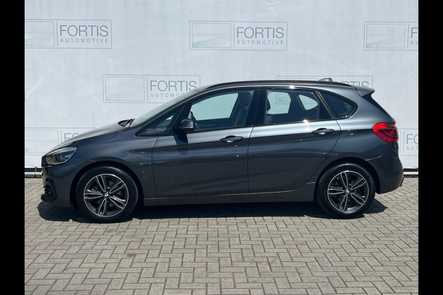 BMW 2 Serie Active Tourer 218i Executive Edition NL AUTO | LEDER | NAVI | CAMERA