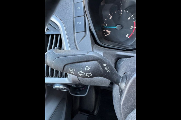 Ford Transit Custom 2.0 TDCI 130pk L1 H1 Trend Dubbel Cabine 5persoons Airco,Cruisecontrol,Camera Nette Auto