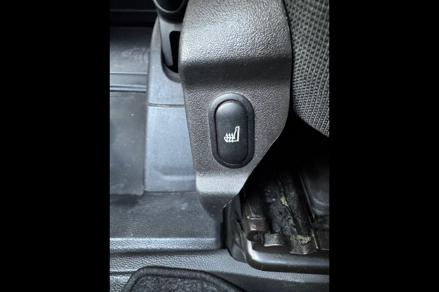 Ford Transit Custom 2.0 TDCI 130pk L1 H1 Trend Dubbel Cabine 5persoons Airco,Cruisecontrol,Camera Nette Auto