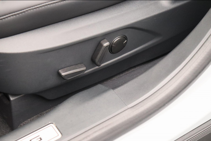 Ford Mustang Mach-E AWD 75 kWh B&O Pano/dak Leder Origineel NL