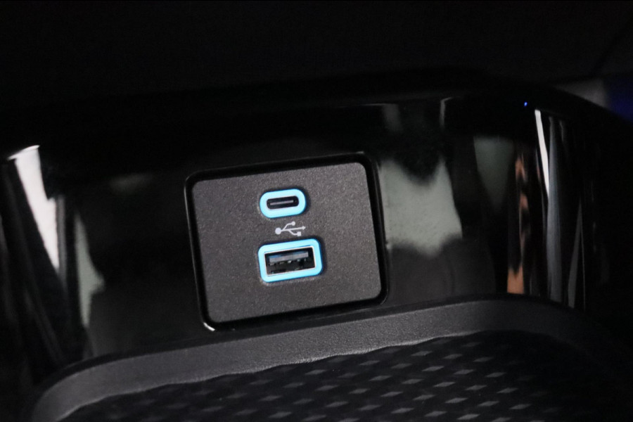 Ford Mustang Mach-E AWD 75 kWh B&O Pano/dak Leder Origineel NL
