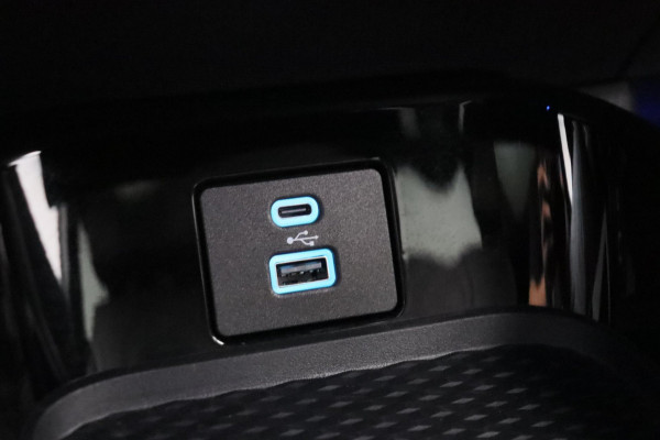 Ford Mustang Mach-E AWD 75 kWh B&O Pano/dak Leder Origineel NL