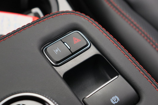 Ford Mustang Mach-E AWD 75 kWh B&O Pano/dak Leder Origineel NL