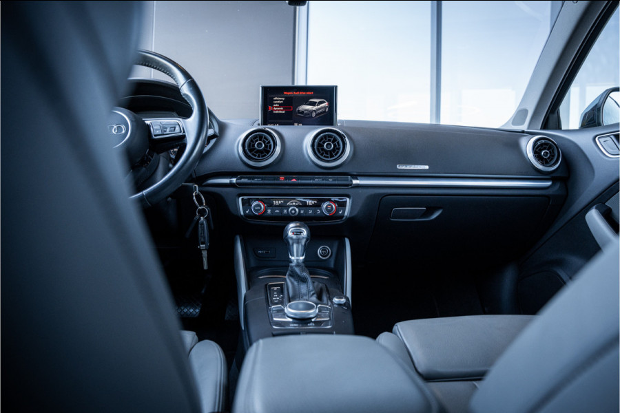 Audi A3 Sportback 2.0 TFSI quattro Design Pro Line Plus - S Line | Panorama | Camera | Stoelverwarming | Matrix
