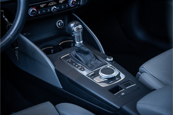 Audi A3 Sportback 2.0 TFSI quattro Design Pro Line Plus - S Line | Panorama | Camera | Stoelverwarming | Matrix
