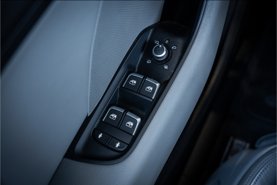 Audi A3 Sportback 2.0 TFSI quattro Design Pro Line Plus - S Line | Panorama | Camera | Stoelverwarming | Matrix