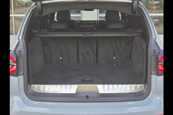 BMW X3 xDrive30e M SPORT LCI | PANORAMADAK | APPLE CARPLAY | SPORTSTOELEN | 20 INCH LM VELGEN |