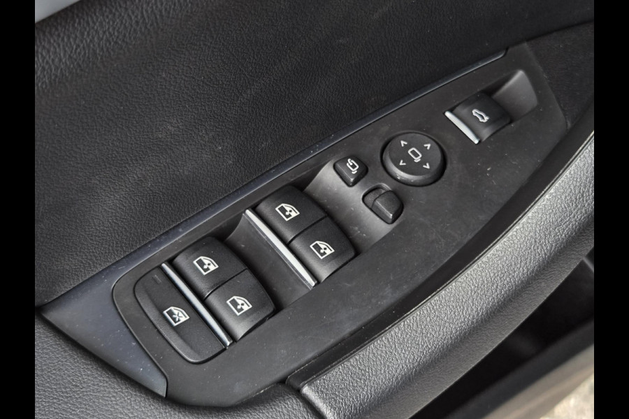 BMW X3 xDrive30e M SPORT LCI | PANORAMADAK | APPLE CARPLAY | SPORTSTOELEN | 20 INCH LM VELGEN |