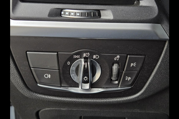 BMW X3 xDrive30e M SPORT LCI | PANORAMADAK | APPLE CARPLAY | SPORTSTOELEN | 20 INCH LM VELGEN |