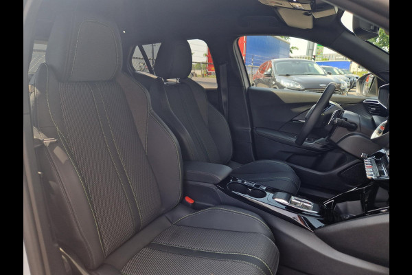 Peugeot 2008 1.2 PureTech 130 GT Line Peugeot 2008 1.2 PureTech 130 GT Line