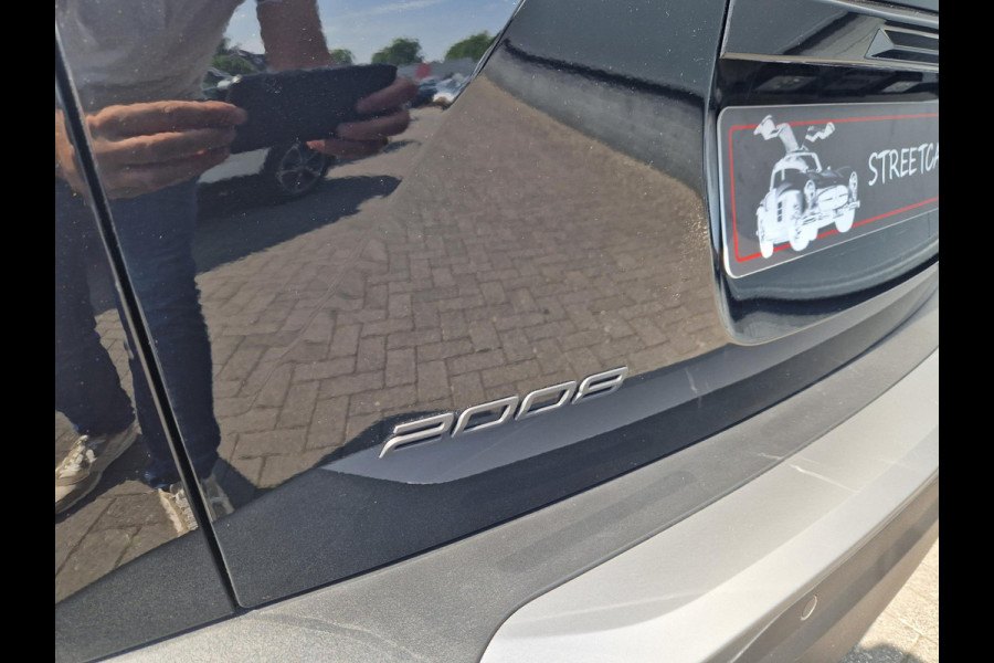 Peugeot 2008 1.2 PureTech 130 GT Line Peugeot 2008 1.2 PureTech 130 GT Line