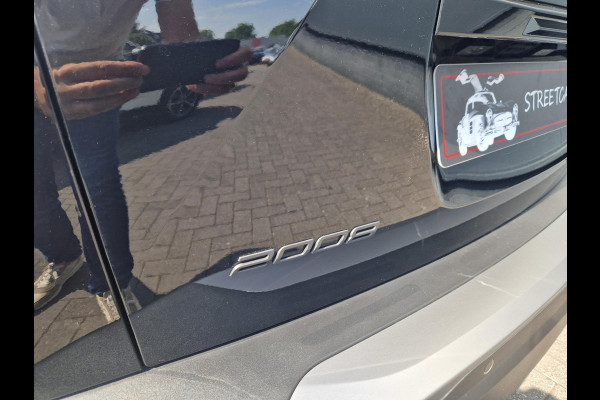 Peugeot 2008 1.2 PureTech 130 GT Line Peugeot 2008 1.2 PureTech 130 GT Line