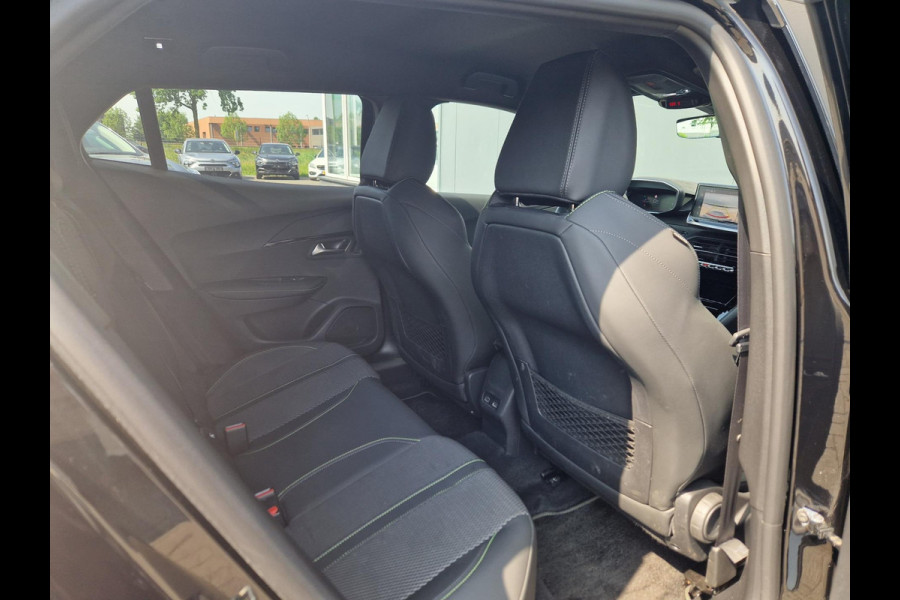 Peugeot 2008 1.2 PureTech 130 GT Line Peugeot 2008 1.2 PureTech 130 GT Line