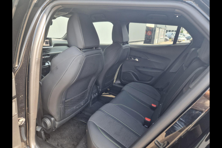 Peugeot 2008 1.2 PureTech 130 GT Line Peugeot 2008 1.2 PureTech 130 GT Line