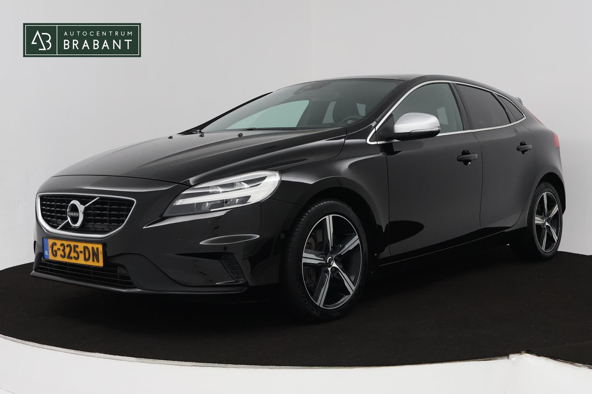 Volvo V40 1.5 T3 Polar+ Sport (PANORAMADAK, CAMERA, NAVIGATIE, STOELVERWARMING, PARKEERSENSOREN, CRUISE CONTROL, NL-AUTO) Volvo V40 1.5 T3 Polar+ Sport (PANORAMADAK, CAMERA, NAVIGATIE, STOELVERWARMING, PARKEERSENSOREN, CRUISE CONTROL, NL-AUTO)