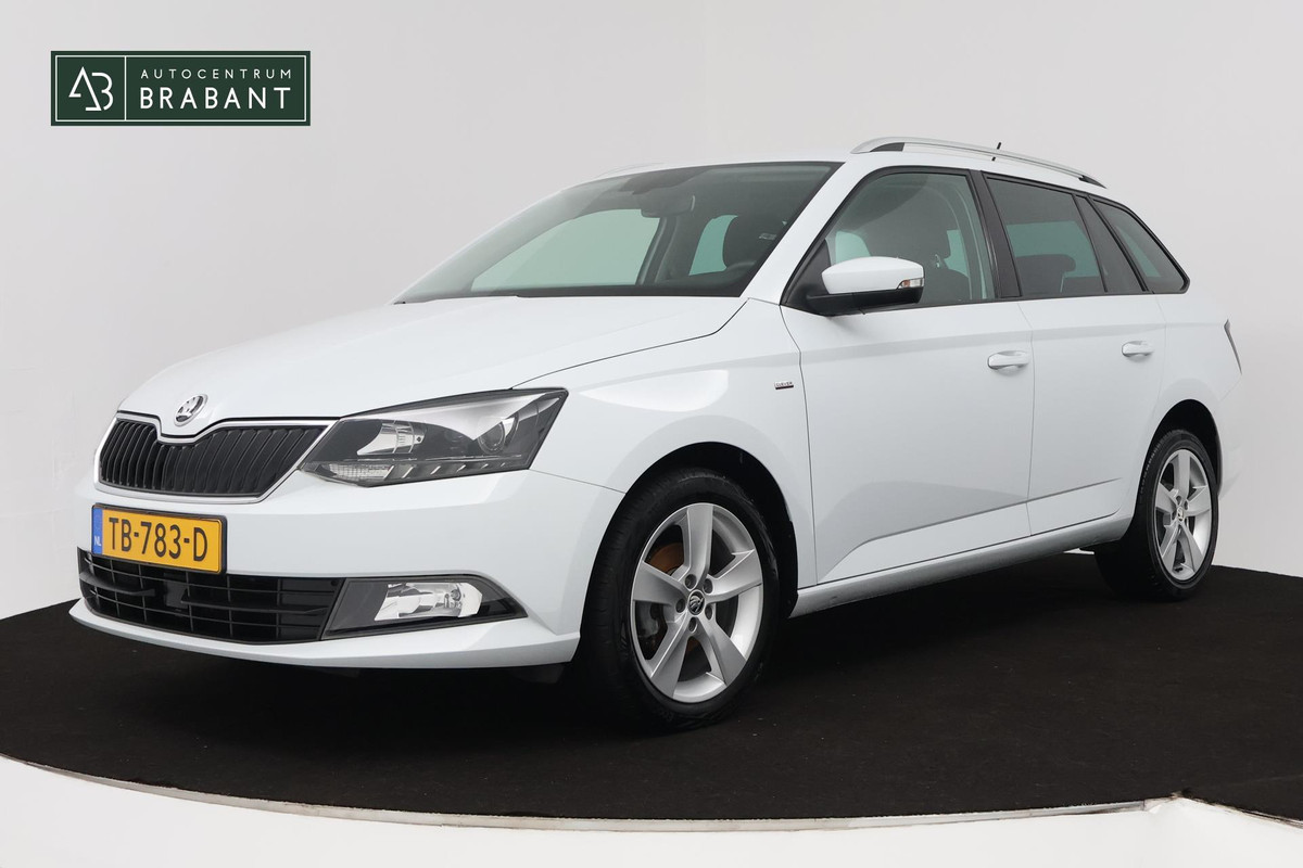 Škoda Fabia Combi 1.0 TSI Clever Edition (PARKEERSENSOREN, STOELVERWARMING, NAVIGATIE, NL-AUTO) Škoda Fabia Combi 1.0 TSI Clever Edition (PARKEERSENSOREN, STOELVERWARMING, NAVIGATIE, NL-AUTO)