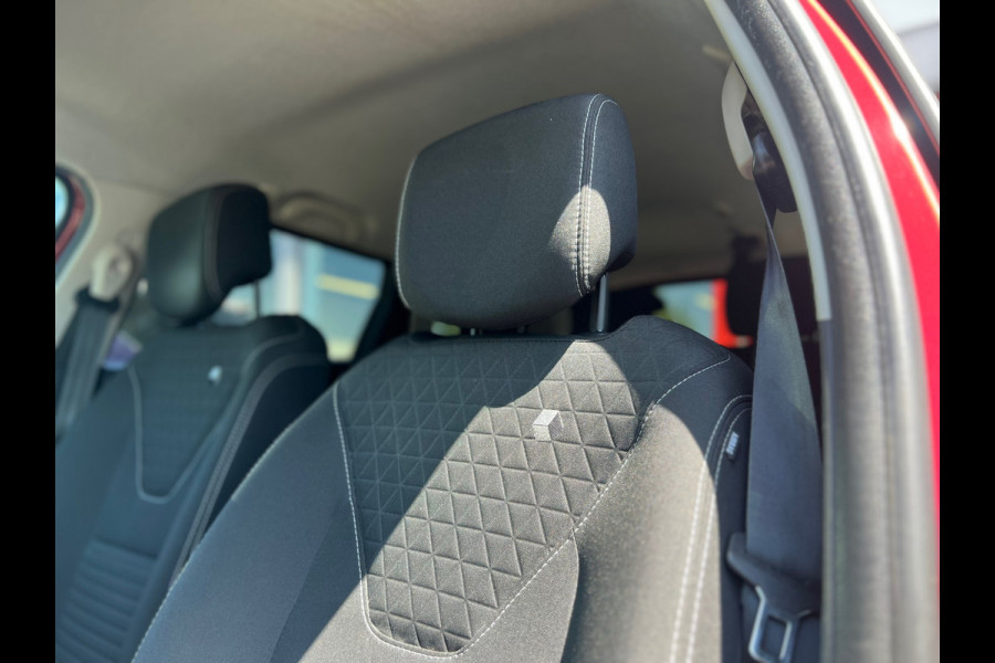 Renault Clio Estate 0.9 TCe Limited I Trekhaak