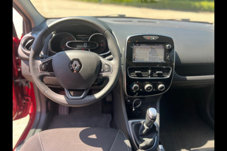 Renault Clio Estate 0.9 TCe Limited I Trekhaak