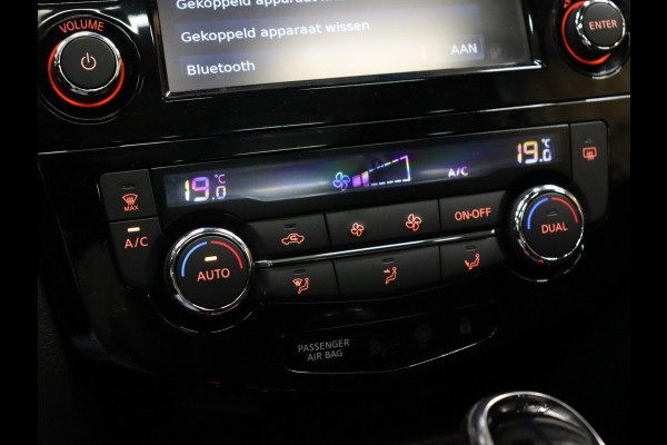 Nissan QASHQAI 1.2 N-Connecta [PANORAMADAK, CAMERA V+A, KEYLESS ENTRY, CRUISE, CLIMATE, NIEUWSTAAT]
