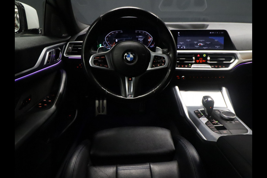 BMW 4 Serie Gran Coupé 420i M Sport [SCHUIFKANTELDAK, HARMAN KARDON, APPLE CARPLAY, ANDROID, LEDEREN MEMORY SEATS, CAMERA, STUUR- + STOELVERWARMING, CRUISE, NIEUWSTAAT]