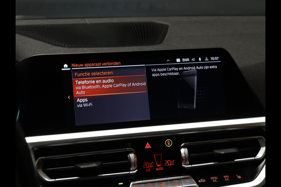 BMW 4 Serie Gran Coupé 420i M Sport [SCHUIFKANTELDAK, HARMAN KARDON, APPLE CARPLAY, ANDROID, LEDEREN MEMORY SEATS, CAMERA, STUUR- + STOELVERWARMING, CRUISE, NIEUWSTAAT]